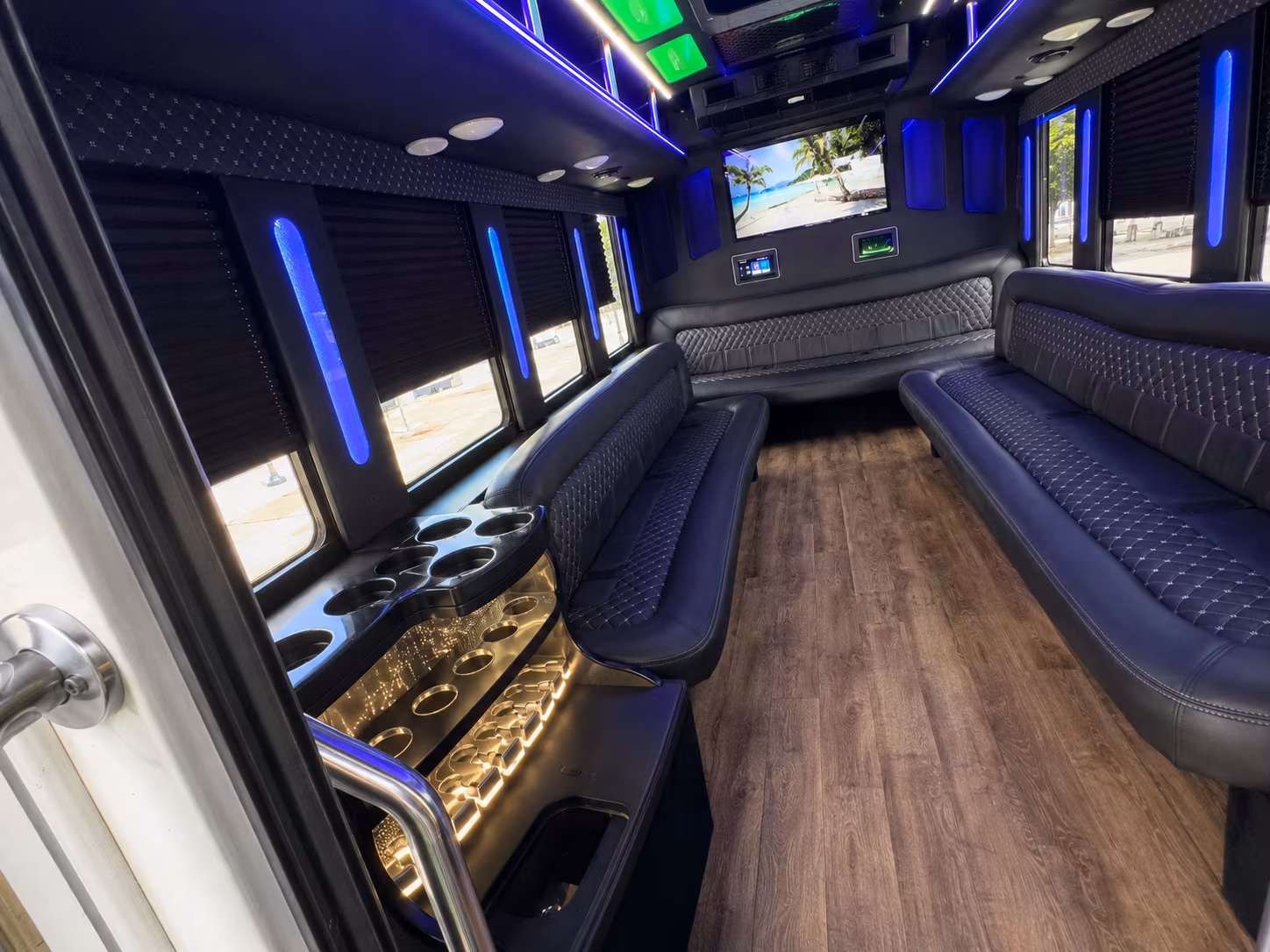 Arvada Winery Tour & Pub Crawl Transportation