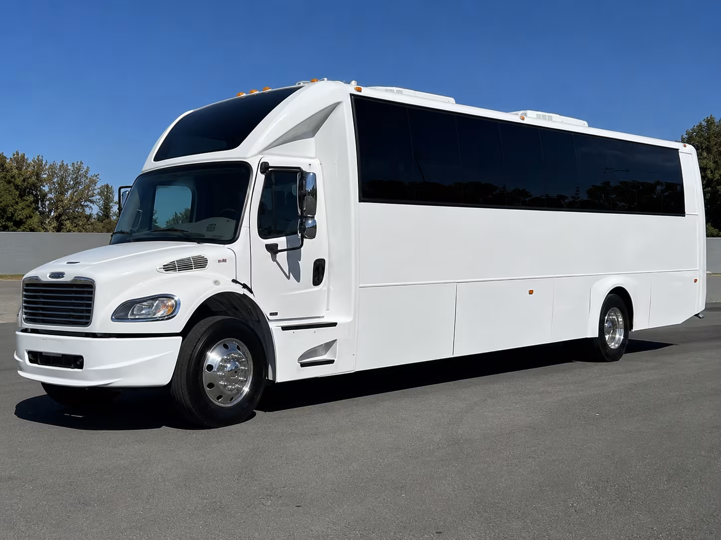 Pueblo Birthday, Sweet 16, & Quinceañera Transportation party bus exterior